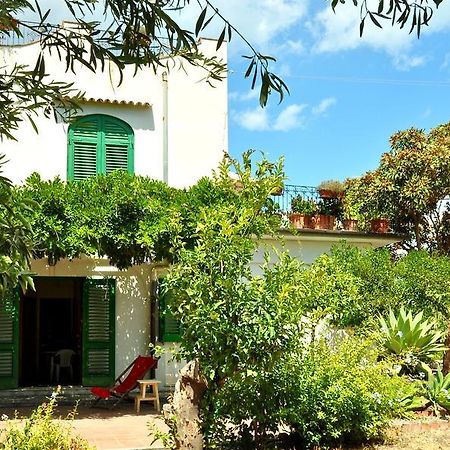 Seafront Apartments Garden House Taormina Room photo